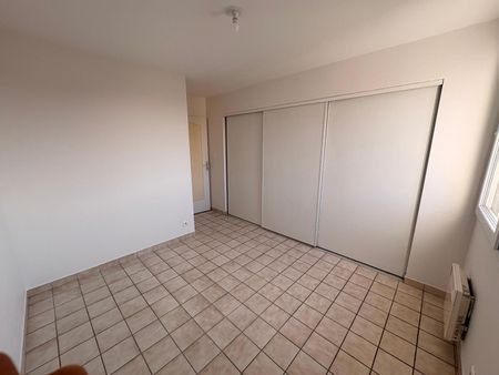Location Appartement 2 pièces 74m² AUBENAS 07200 - Photo 4