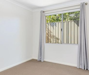 3/19 Stainer Street, - Photo 2