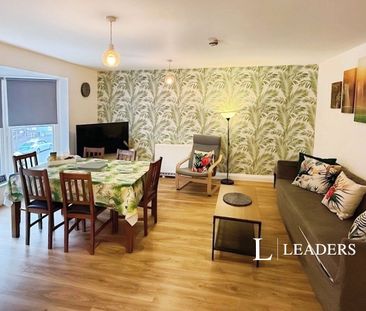 2 bedroom property to rent East Street, BN1 - Photo 2