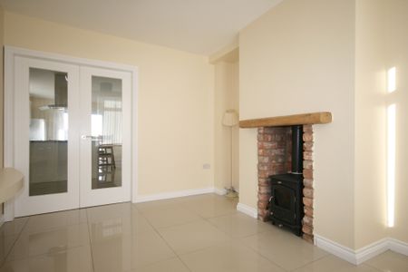 83 Newtownards Road, Donaghadee, BT21 0PT - Photo 4