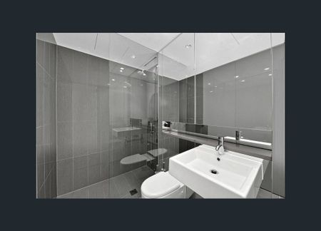 Fully Furnitured /Space and style in an exclusive development 'The Finery' - Photo 3