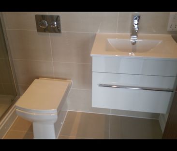 Studio Flat, Imperial Drive, HA2 - Photo 1