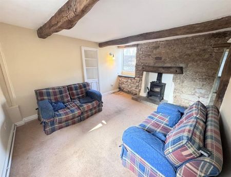 2 Bedroom Detached To Let - Photo 2