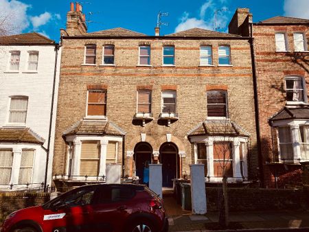N7 0RA, London Borough of Islington, London, Greater London, England, United Kingdom - Photo 2