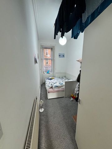 2 Bed Flat, Daisy Street, G42 - Photo 3