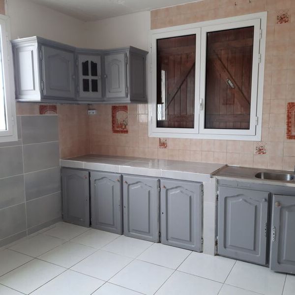 Maison à louer 4 pièces • Capesterre-Belle-Eau - Photo 1