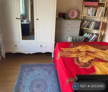 2 bedroom end of terrace house to rent - Photo 1