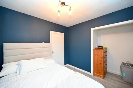 33 Dunraven Park, Belfast, BT5 5LF - Photo 2