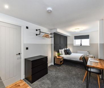 Studio to rent - Photo 5