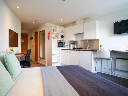 Studio to rent - Photo 5