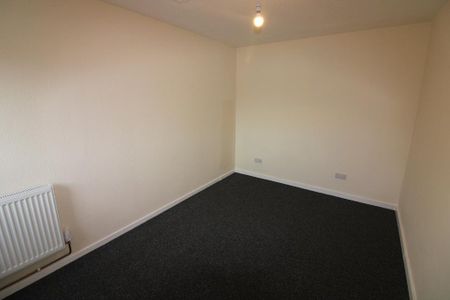 2 bedroom maisonette to rent - Photo 3