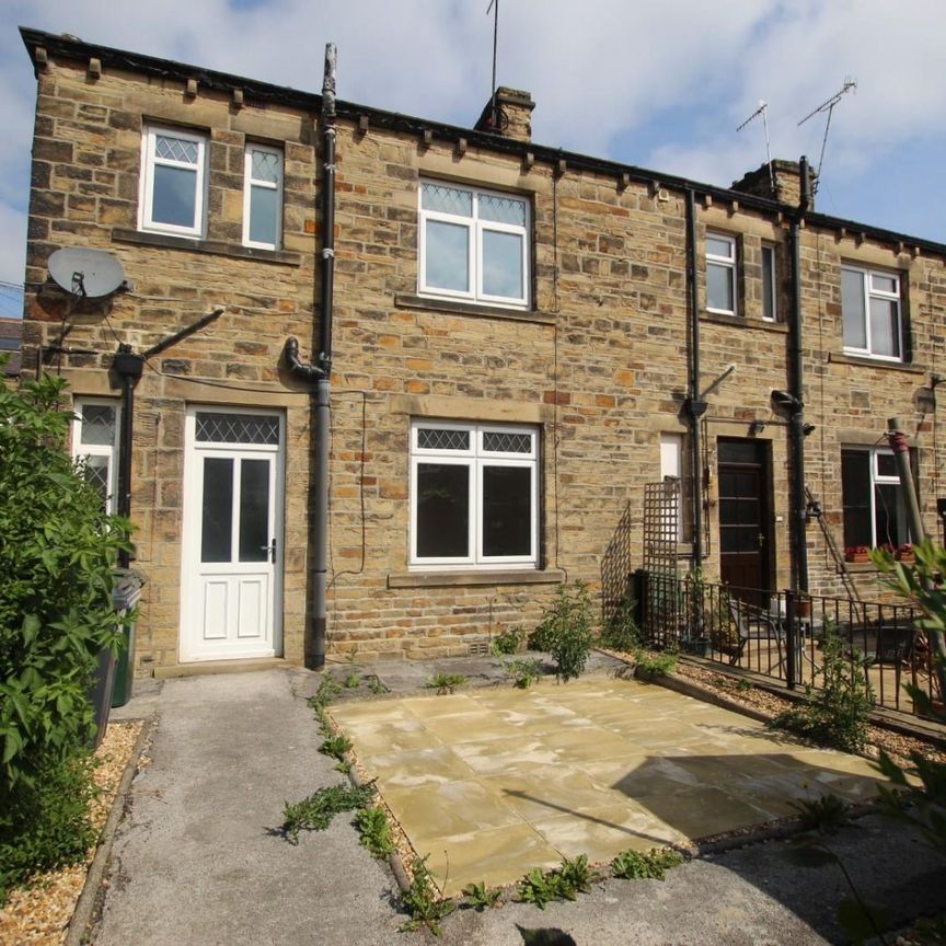 Mitchell Terrace, Bingley - Photo 1