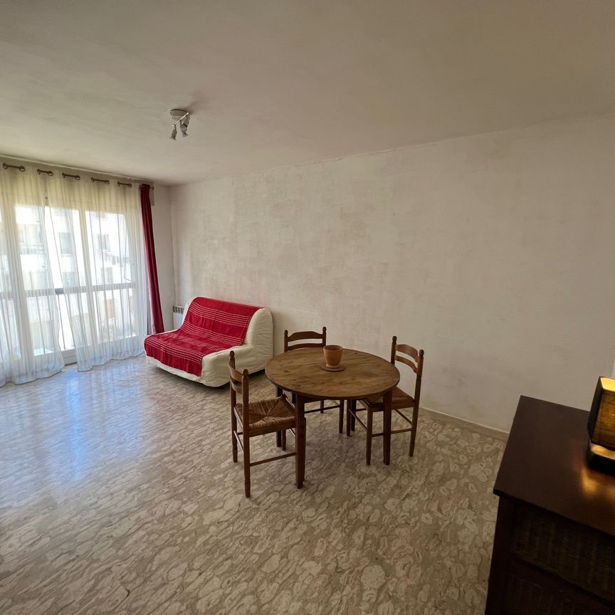 Location Appartement 1 pièce 27m² TOULON 83100 - Photo 1