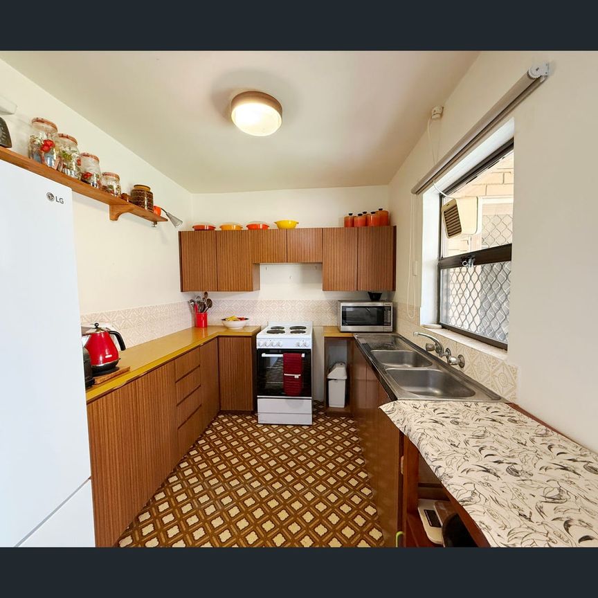 19/54 Pollard Street, Glendalough, WA 6016 - Photo 1