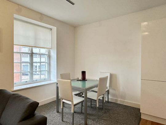 1 bedroom flat to rent - Photo 1