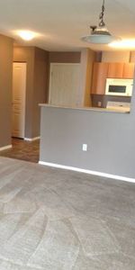 2 bed/1bath on 2nd floor - available now - Photo 4