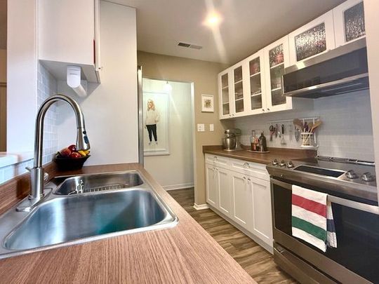 For Lease - 440 Wellington Street Unit# 301, London East, Ontario - Photo 1