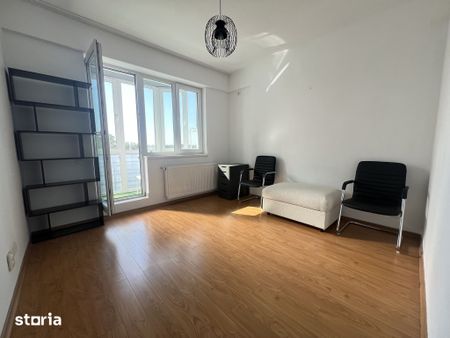580€, imobil 2016, Piata Progresul/Giurgiului, centrala, parcare - Photo 2