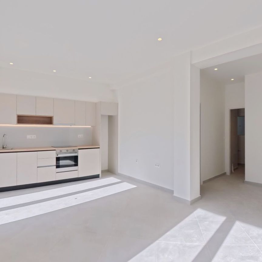 Διαμέρισμα για ενοικίαση - Βύρωνας, - Photo 1