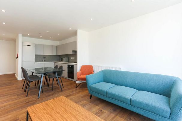 2 bedroom flat to rent - Photo 1