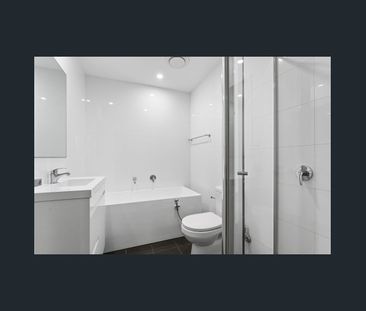 Modern 2 bedroom apartment close to Waitara station - Photo 6