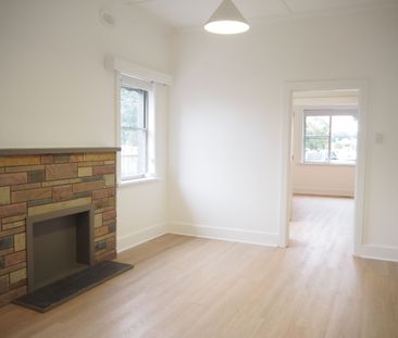 Family Home In The Heart Of Reservoir - Photo 1