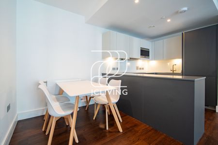 Maine Tower, 9 Harbour Way, Isle of Dogs, London E14 - Photo 3