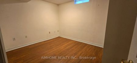 Property For Lease | N8287940 - Photo 5