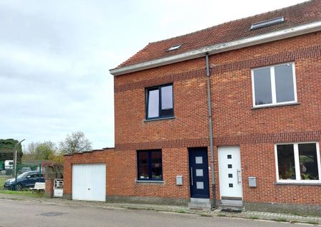 Stadsrand / woning met 3 slaapkamers / tuintje en garage - Photo 5