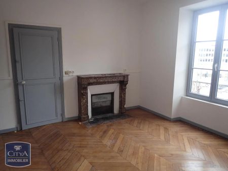 Appartement à louer 4 pièces 71.08m² - Photo 2