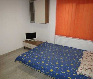 Garsoniera decomandata de 20 mp, mobilata si utilata, zona strazii Traian Vuia - Photo 2