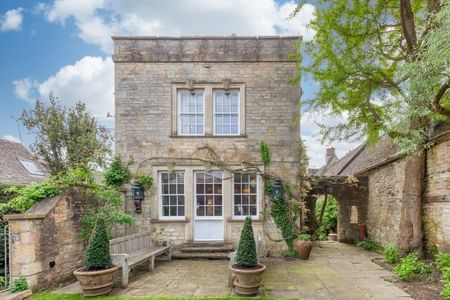 Burford - Photo 3