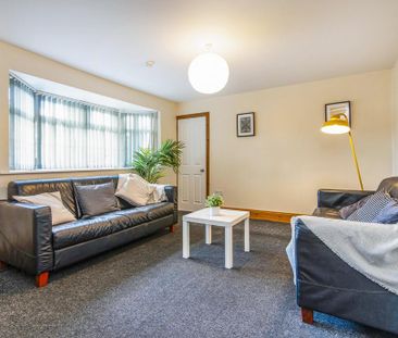 6 bedroom house to rent - Photo 1