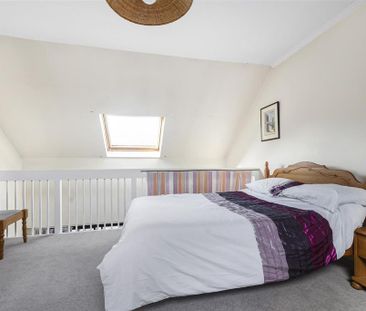 3 bedroom apartment to rent - Photo 5