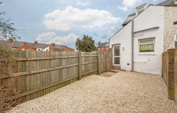 Room in a Shared House, Dorothy Street, RG1 - Photo 1