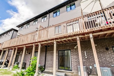 For Lease - 461 Blackburn Drive Unit# 58, Brantford, Ontario - Photo 4