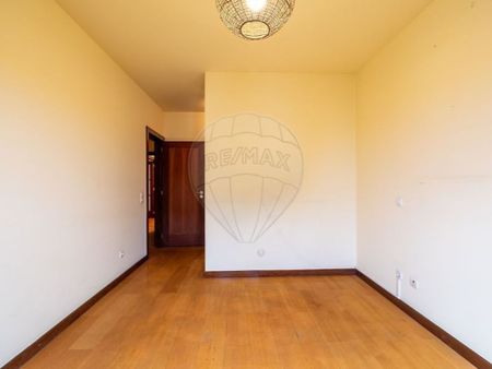 3 room luxury Flat for rent in Vila Nova de Gaia, Distrito do Porto - Photo 5