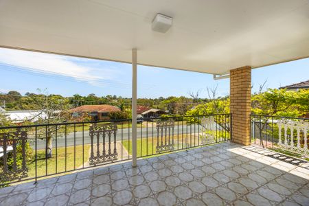 Edith Street Entertainer with Pool and Dual Living - Photo 4