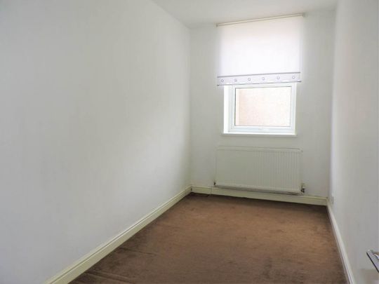 2 Bedroom Flat For Rent - Photo 1