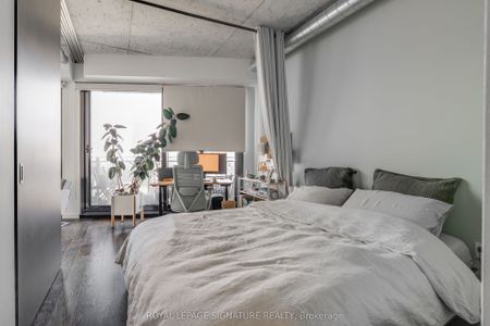 River City I Lofts 51 , #1502 - Photo 3