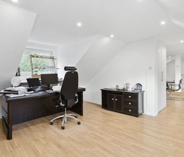 Seven Hills Road, Cobham, Surrey, KT11 - Photo 1