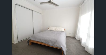 Neat 4 bedroom home in Lowood - Photo 2