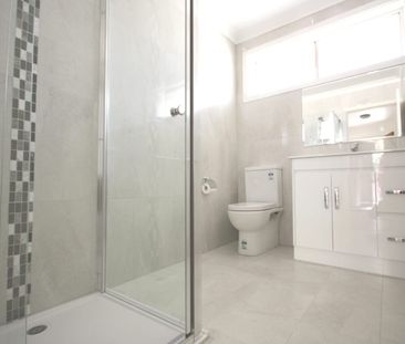 161 Kingsclere Ave, Keysborough, Vic 3173 - Photo 5