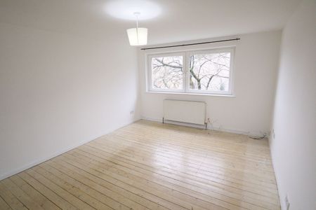 2 Bed, Flat - Photo 3