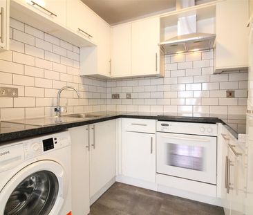 Warwick Road, West Drayton - Photo 3