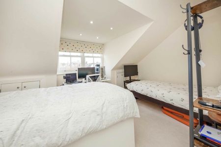 Clifton Road, KT2, London - Photo 4