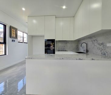 Premium, Private & Custom-Built Living - Photo 4