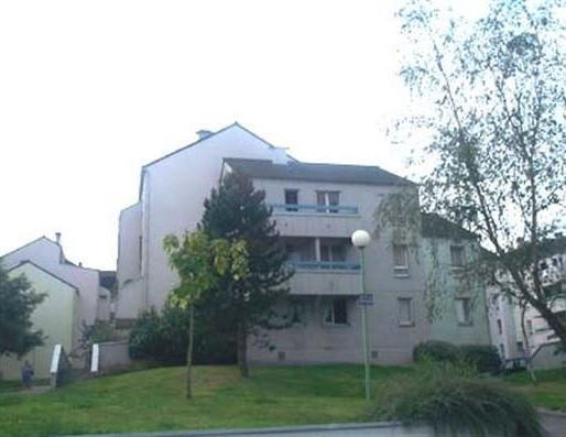 logement T1 – LE RELECQ-KERHUON - Photo 1