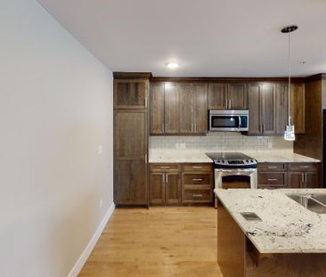 Unit 168 - Photo 4