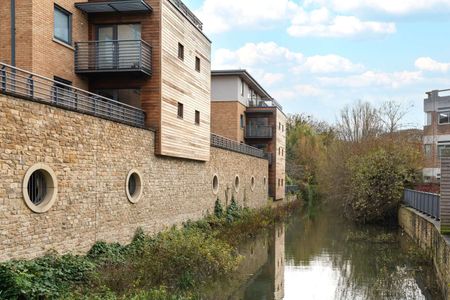 Empress Court, Woodin's Way, Oxford, Oxfordshire, OX1 - Photo 2